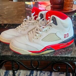 Nike Air Jordan 5 Retro